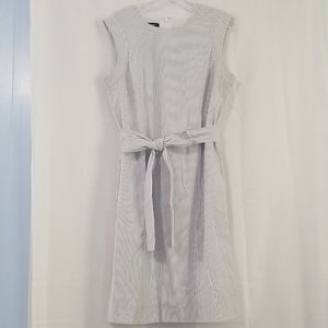 Nine West Seersucker Sleeveless Dress Sz 12?